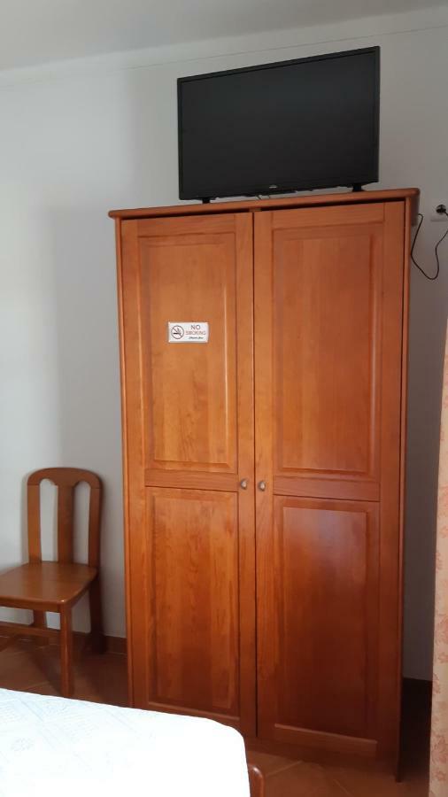 Alojamentos S.Jose Atouguia Da Baleia Buitenkant foto